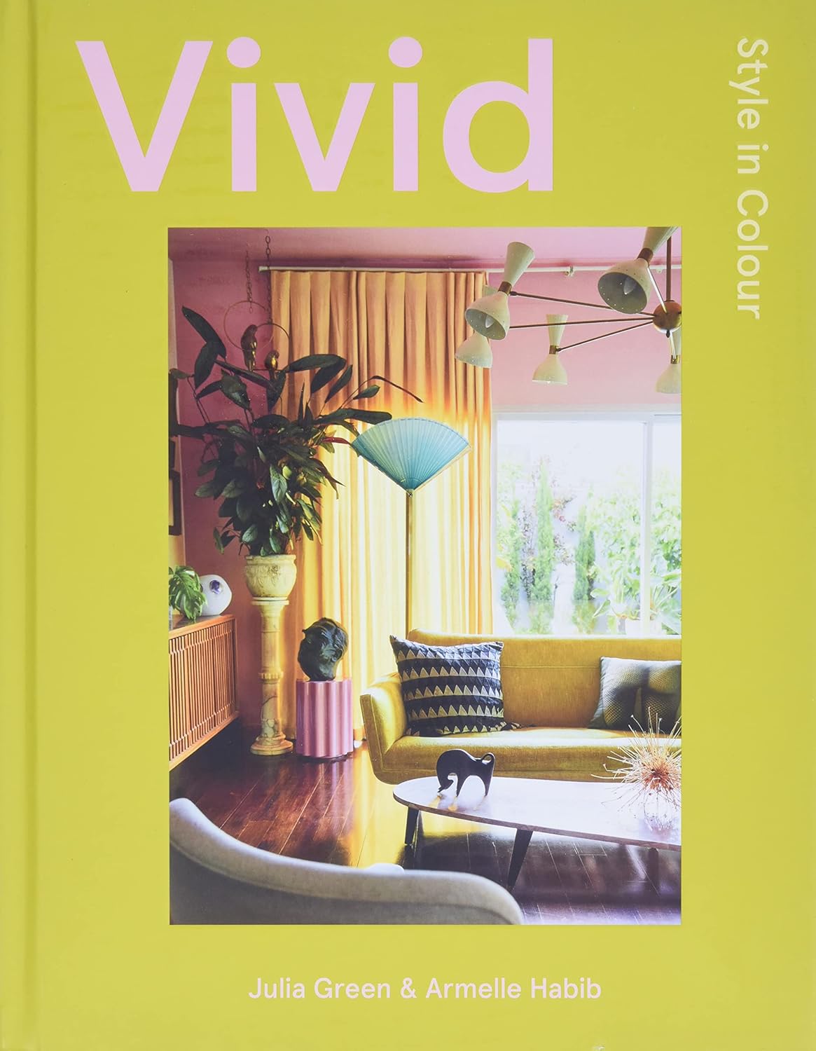 Vivid: Style in Colour Book