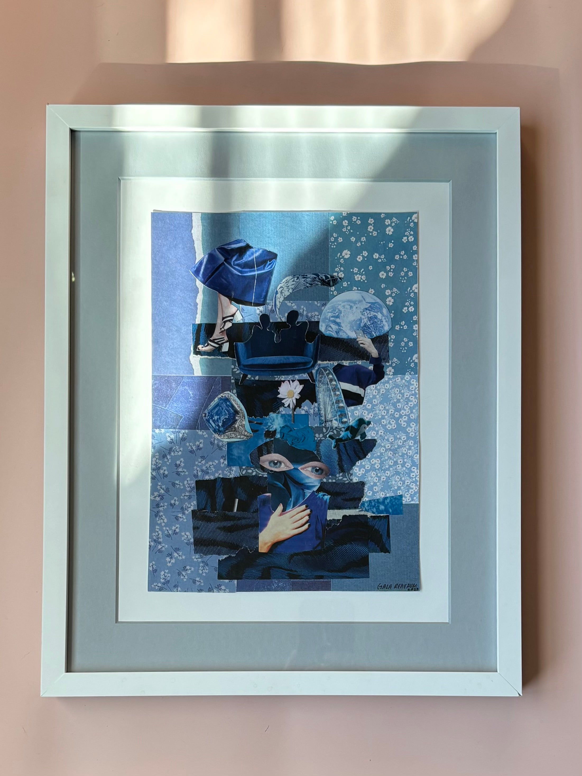 Artsy Gala - * Dia Azul - Framed