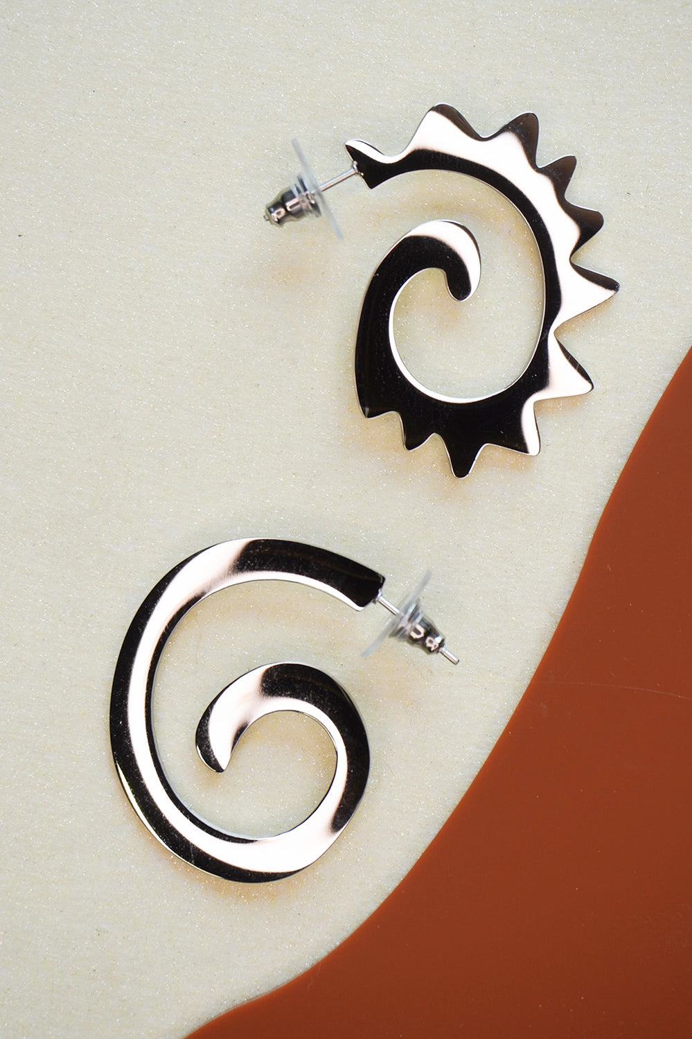 Paulina Otero- Caracol & Espiral Hoops