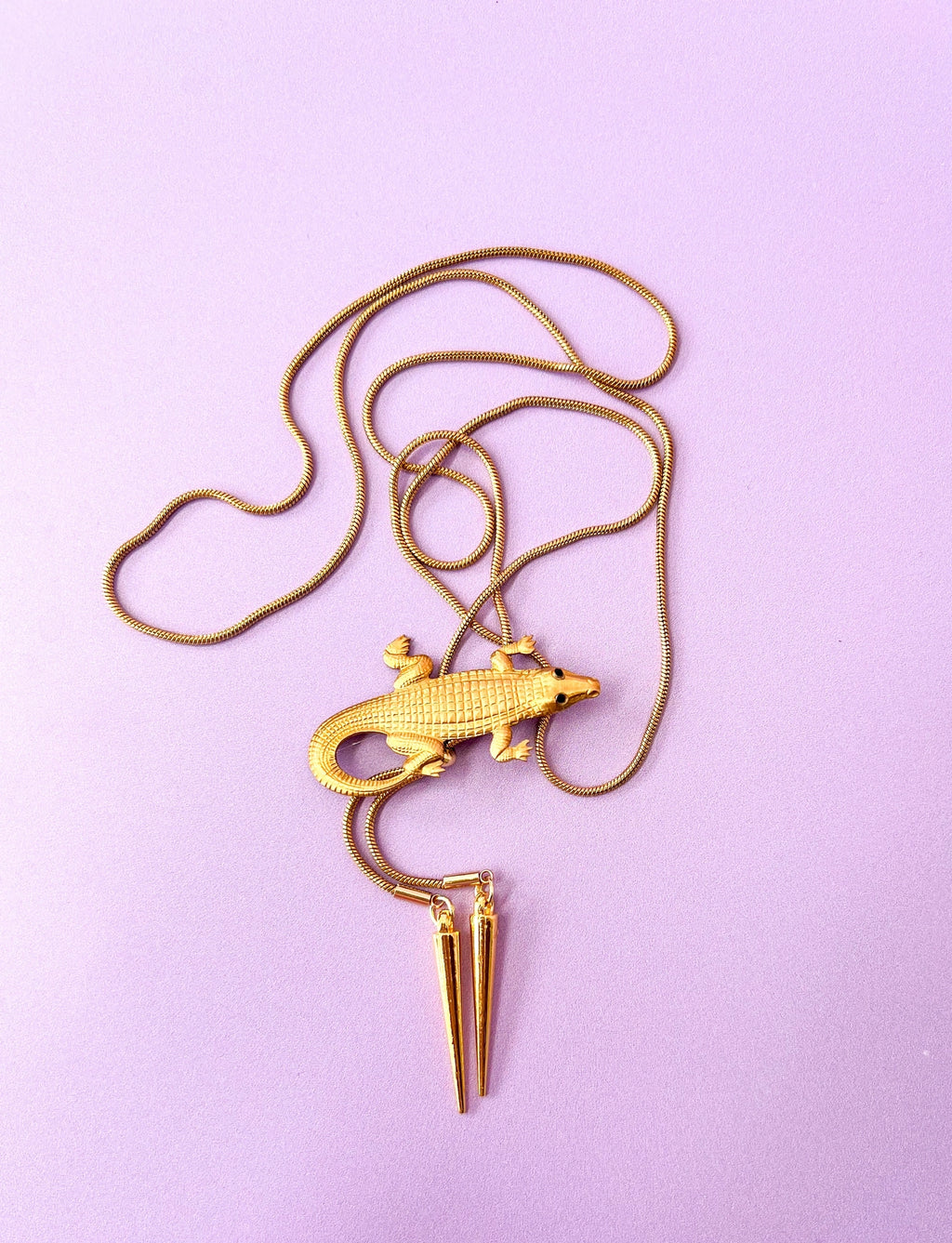 Velvet Outlaw - Gold Alligator Bolo