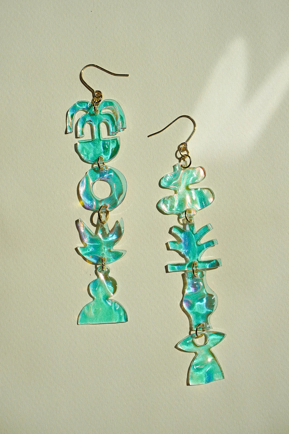 Paulina Otero - Mobile Earrings in Iridescent Ripple