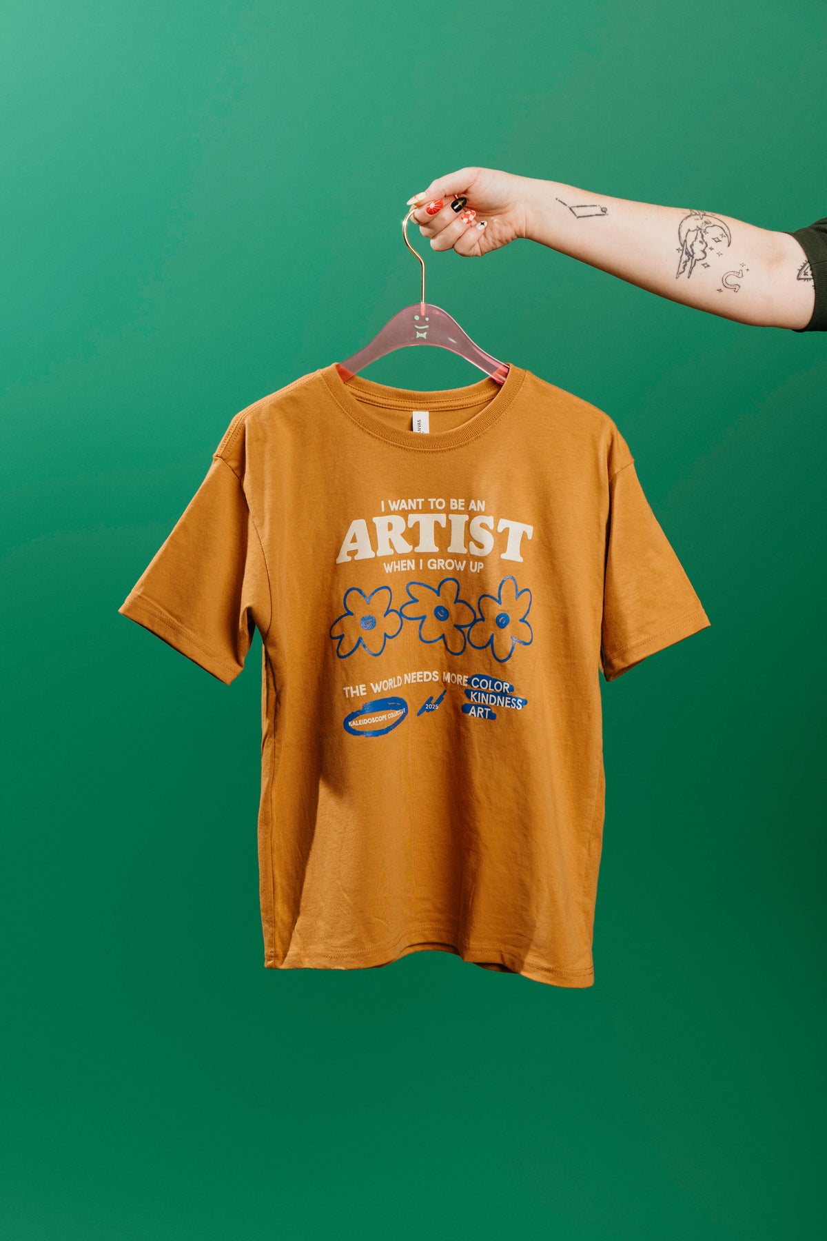 Merch Winter Drop 001 -  Toast: "I want to be an artist" Youth Tee