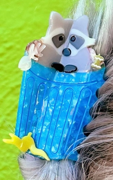 The Peach Fuzz - Hair Claw Clips