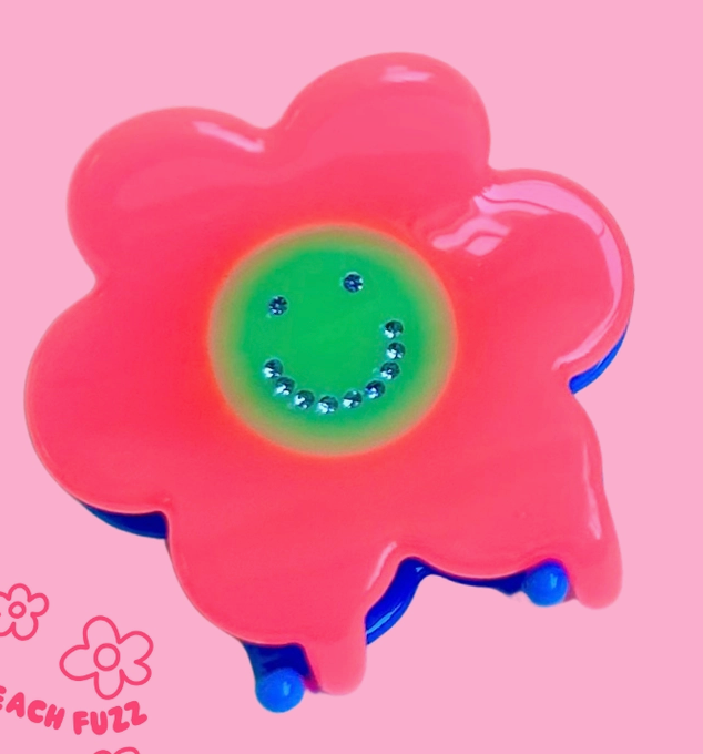 The Peach Fuzz - Mini Hair Claw Clip