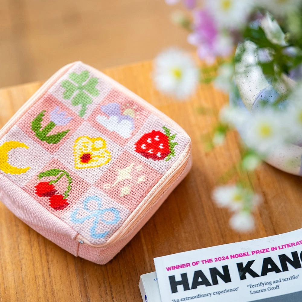 Craft Club - Needlepoint Pouch Kit: Good Luck Charms