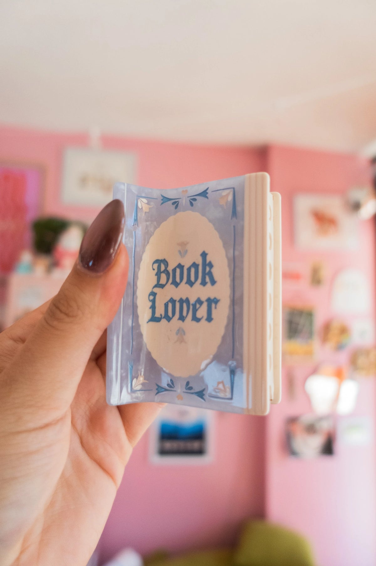 Jollie Ollie Designs - Book Lover Claw Clip